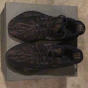 Adidas x Yeezy 350 boost sneakers. Unisex